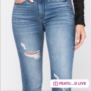 Judy Blue Fame Destroyed Hem Jeans